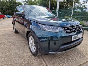LAND ROVER DISCOVERY 2017 (17) at Troops Leadenham