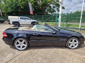 MERCEDES-BENZ SL CLASS 2006 (56) at Troops Leadenham